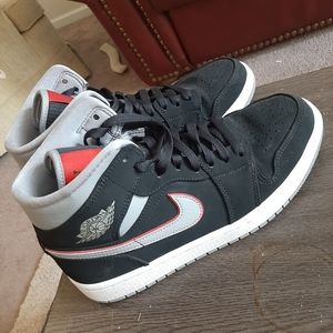 Air Jordan Mid 1 Black & Grey